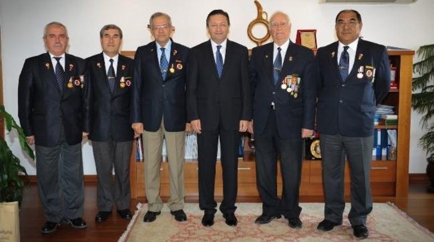 Gazilerden Başkan Tiryaki&rsquo;ye Ziyaret