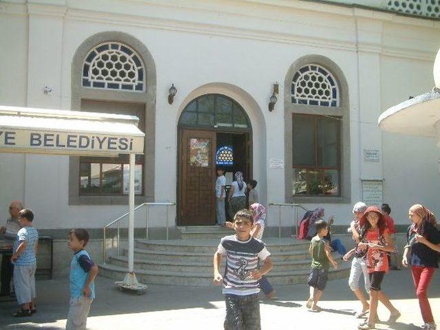 Öğrenciye Camide Yaş Günü Sürprizi 1