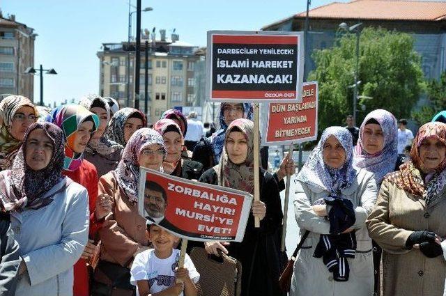 Sivas’ta Sivil Toplum Örgütlerinden Mısır’daki Darbeye Tepki