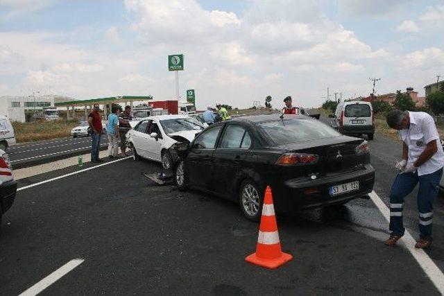 Tekirdağ'da Zincirleme Trafik Kazası: 6 Yaralı