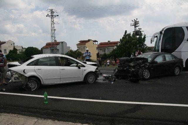 Tekirdağ'da Zincirleme Trafik Kazası: 6 Yaralı