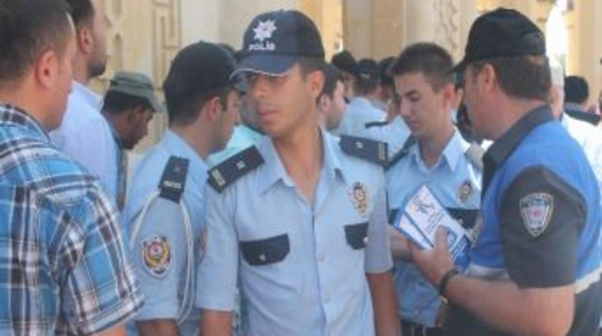 Kırşehir Emniyet Müdürlüğü Cuma Hutbesinde De Cemaati Dolandırıcılık Olaylarına Karşın Uyardı