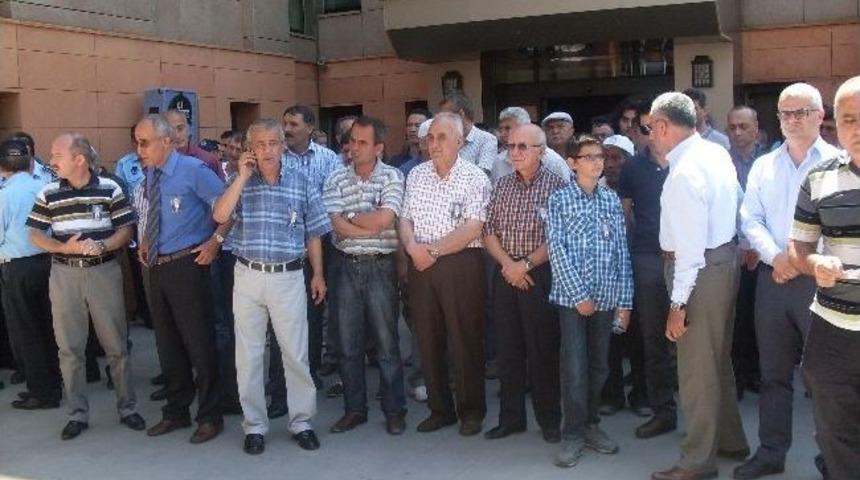 Erden'i Sevenleri T&ouml;renle Uğurladı