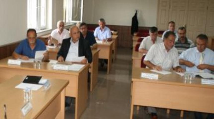 D&uuml;zce İl Genel Meclisi&rsquo;nde Mescid Tartışması