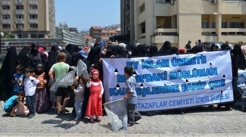 Devrik Mısır Lideri Mursi&rsquo;ye Destek Eylemi