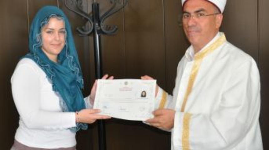 Hollandalı Turist, Alanya'da M&uuml;sl&uuml;man Oldu