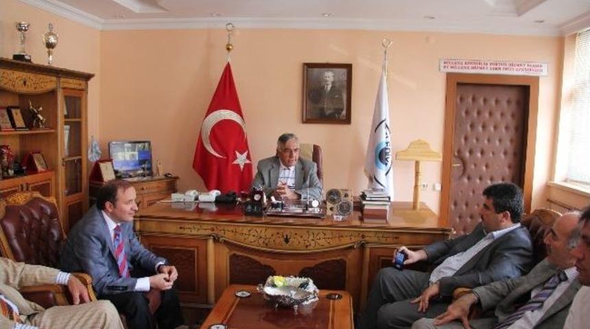 K&uuml;&ccedil;&uuml;kler, Oltu&rsquo;da...