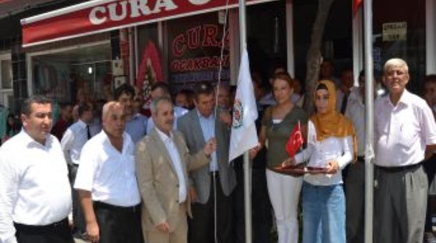 Kozan'da 2 Işyerine Beyaz Bayrak &Ouml;d&uuml;l&uuml; Verildi