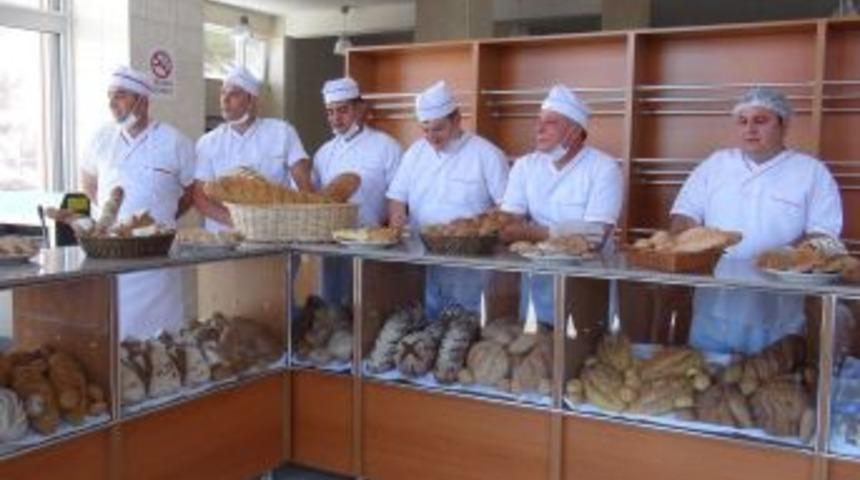 Uşak&rsquo;ta Halk Ekmek Fabrikası Hizmete Başladı