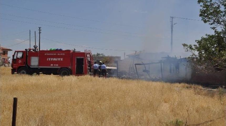 Afyonkarahisar&rsquo;da Yangın