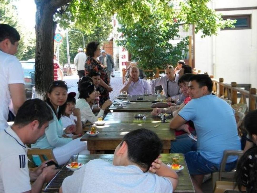 Kazak &Ouml;ğretim &Uuml;yelerinin Azdavay Gezisi