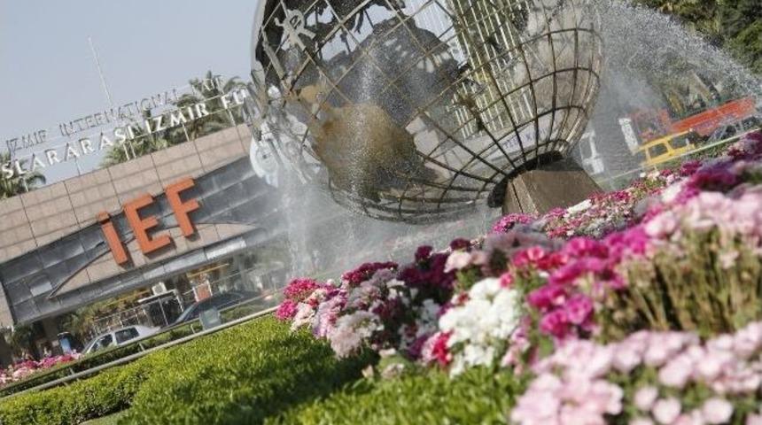 İzmir, 82&rsquo;inci İzmir Enternasyonal Fuarı&rsquo;na Hazırlanıyor