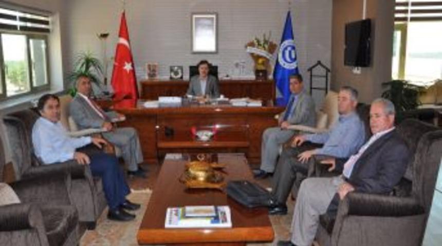 Uşak SMMMO, Rekt&ouml;r &Ccedil;elik'i Ziyaret Etti