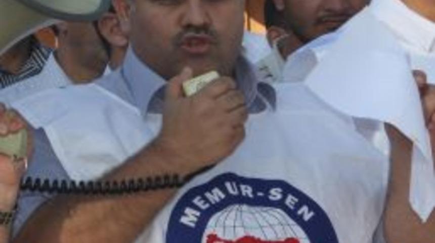 &Ccedil;elik: Mısır&rsquo;daki Darbe Bir Zorbalıktır