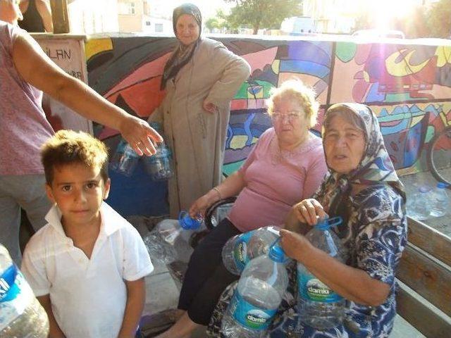 Turistik İlçede Su İsyanı 1