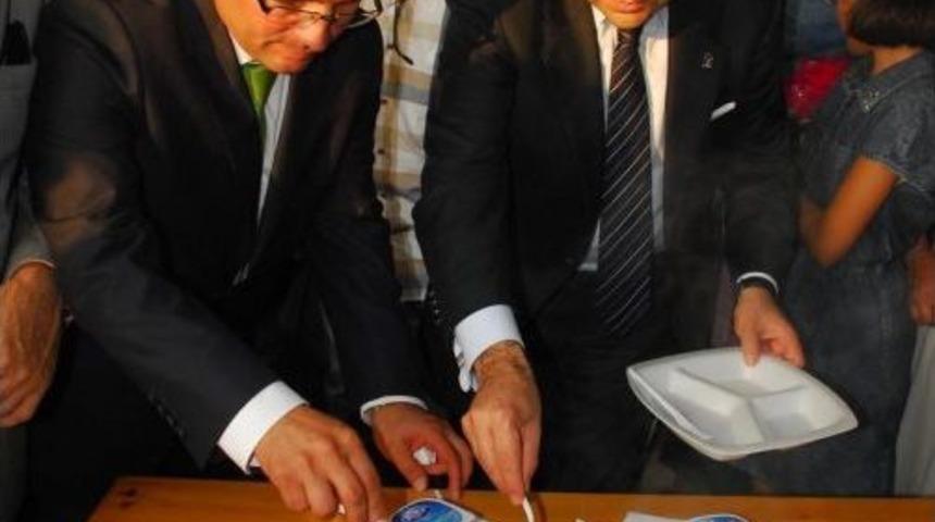 Mısır'da Ordunun Y&ouml;netime El Koyması