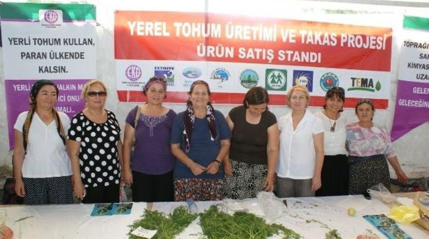 Fethiye&rsquo;de Tohum Takasından Elde Edilen &Uuml;r&uuml;nler Kapışıldı