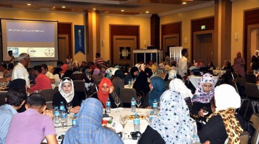 Unıcef Suriyeli &Ouml;ğretmenelerle Eğitim &Ccedil;alışması Yaptı