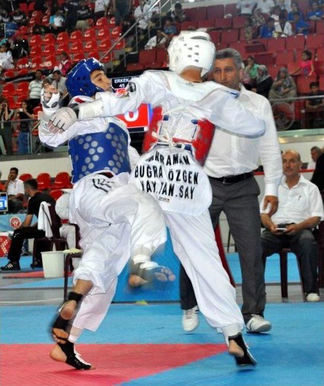 Şampiyonluğa Ambargo Koyan &Ccedil;ift 3