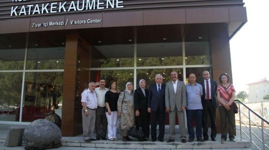 Makedonya Bakanı Hadi Nezir Kula'da