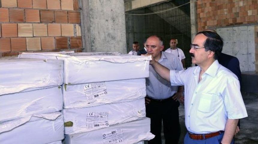 Vali Coş, M&uuml;ft&uuml;l&uuml;ğ&uuml;n Yeni Hizmet Binası İnşaatında İncelemede Bulundu