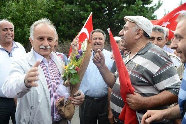 Başkan Karabağ a Kars ta Coşkulu Karşılama 3