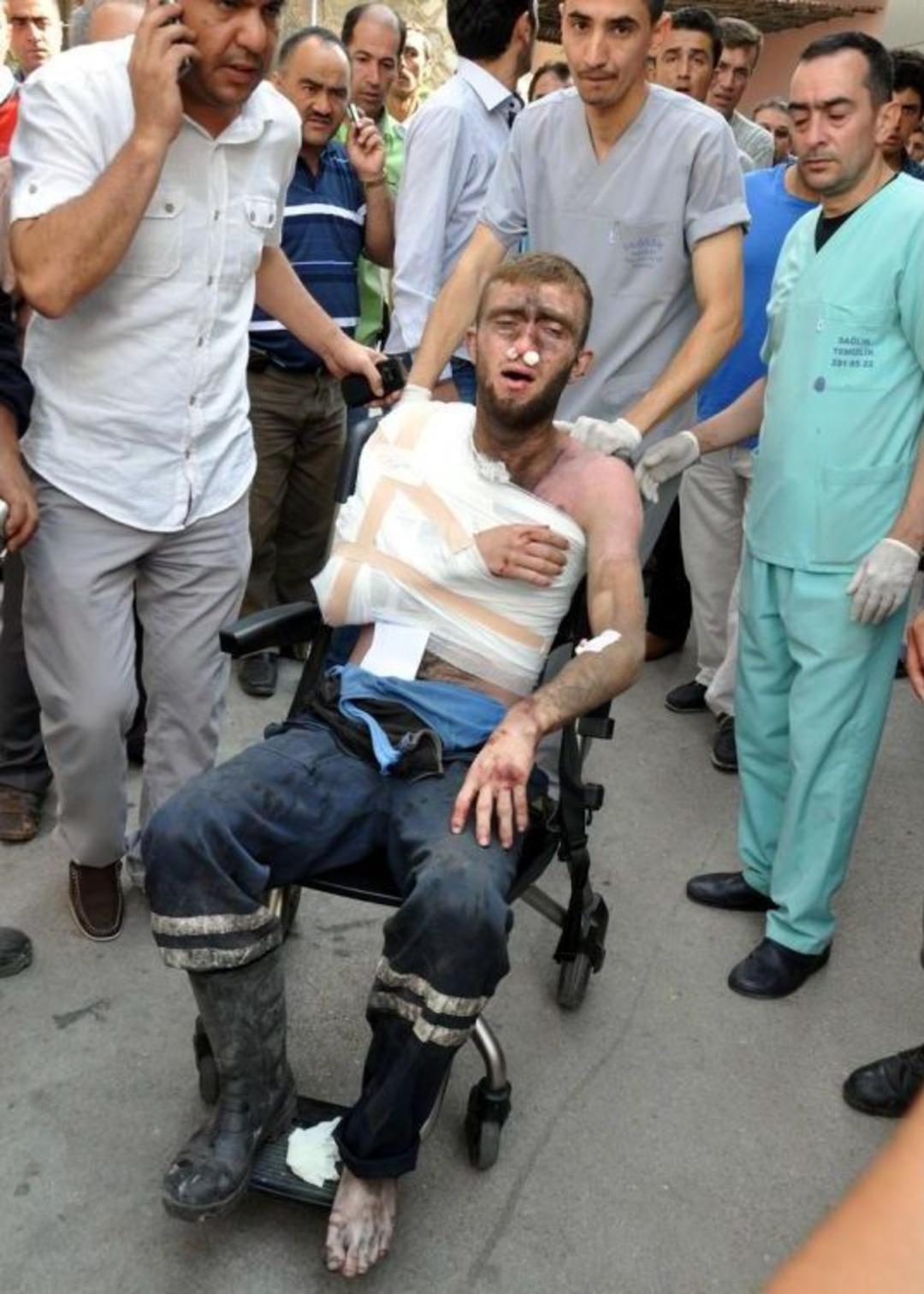 Manisa'da Trafik Kazası: 22 Yaralı