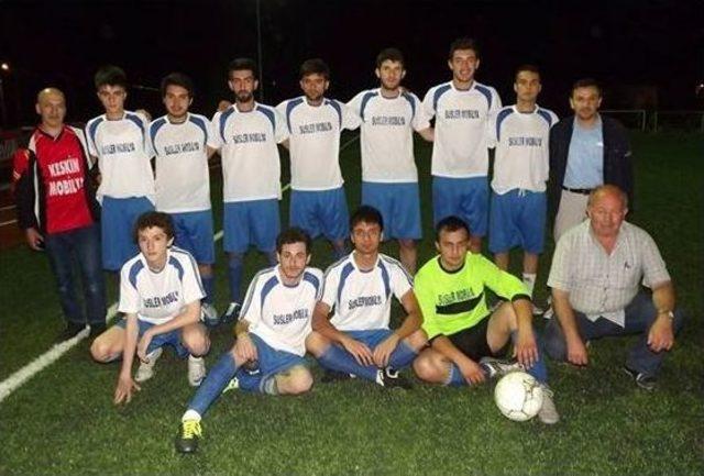 Turnuvada Dananın Kuyruğu Kopuyor 1