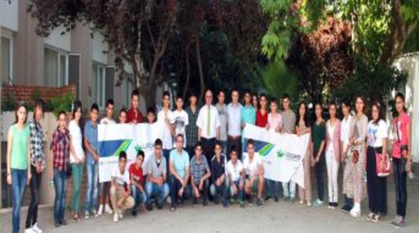 Şırnak Ve Diyarbakırlı &Ouml;ğrencilere Bursa Ve &Ccedil;anakkale Gezdirildi