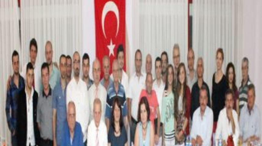 Karacabey'de Medya &Ccedil;alışanları &Ouml;d&uuml;llendirildi