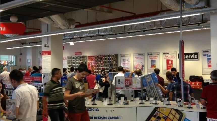 Bimeks&rsquo;te Doğum G&uuml;n&uuml; İndirimi İzdihamı