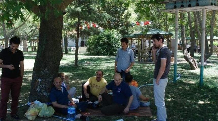 Tokat Belediyesi &Ccedil;alışanları Piknikte Buluştu