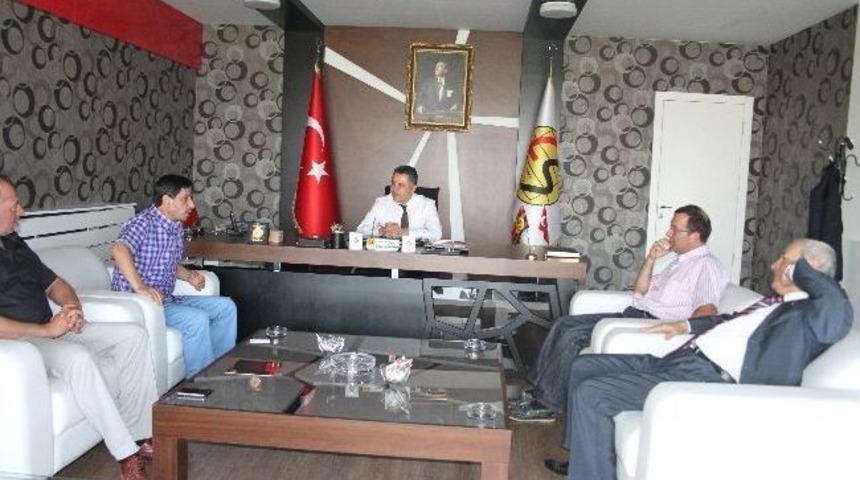 Eskişehirspor'a Ziyaret&ccedil;i Akını