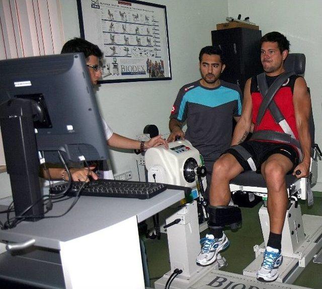 Gen&ccedil;ler in Sağlığı Emin Ellerde 1