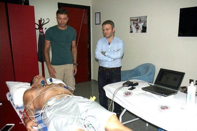 Gen&ccedil;ler in Sağlığı Emin Ellerde 3