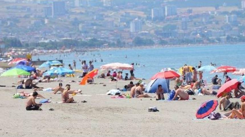 Samsunlular Denize Akın Etti