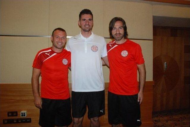 Medical Park Antalyaspor’un Yeni Transferleri İddialı Konuştu 1