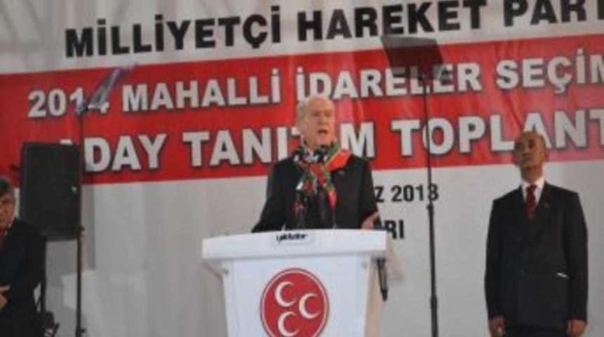 Bah&ccedil;eli: Firavun Tekrar Dirilmiş, Tekrar Kollarını Sıvamıştır