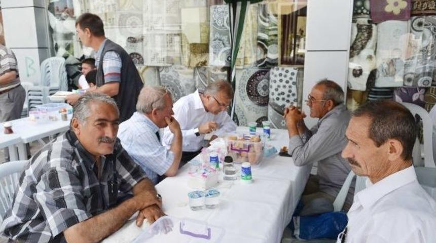 Şehit Din&ccedil;er Ersoy İ&ccedil;in Yemek Verildi