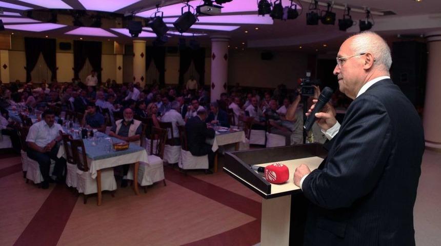 Fethi Yaşar, Yenimahalle Esnafıyla Buluştu