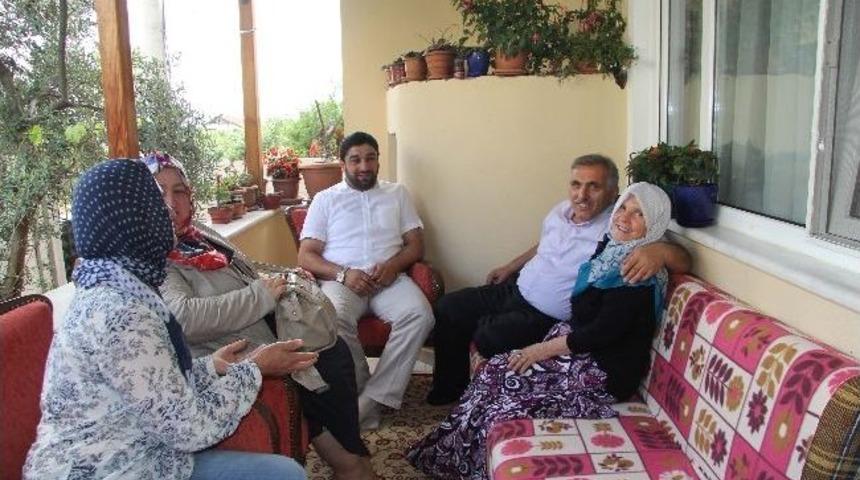 İnci&rsquo;den Umrecilere Ziyaret