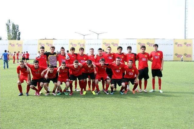 Eskişehirspor’da Altyapı Seçmeleri