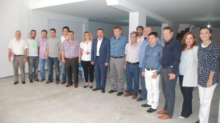 Başkan Doğan, Esnaftan G&ouml;r&uuml;ş Aldı