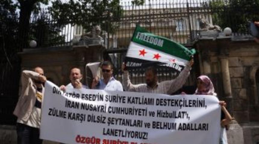 Esed&rsquo;e Destek Veren İran Protesto Edildi