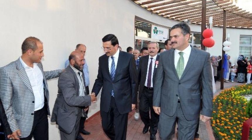 Ke&ccedil;i&ouml;ren&rsquo;in 3 Yapraklı Yoncası A&ccedil;ıldı