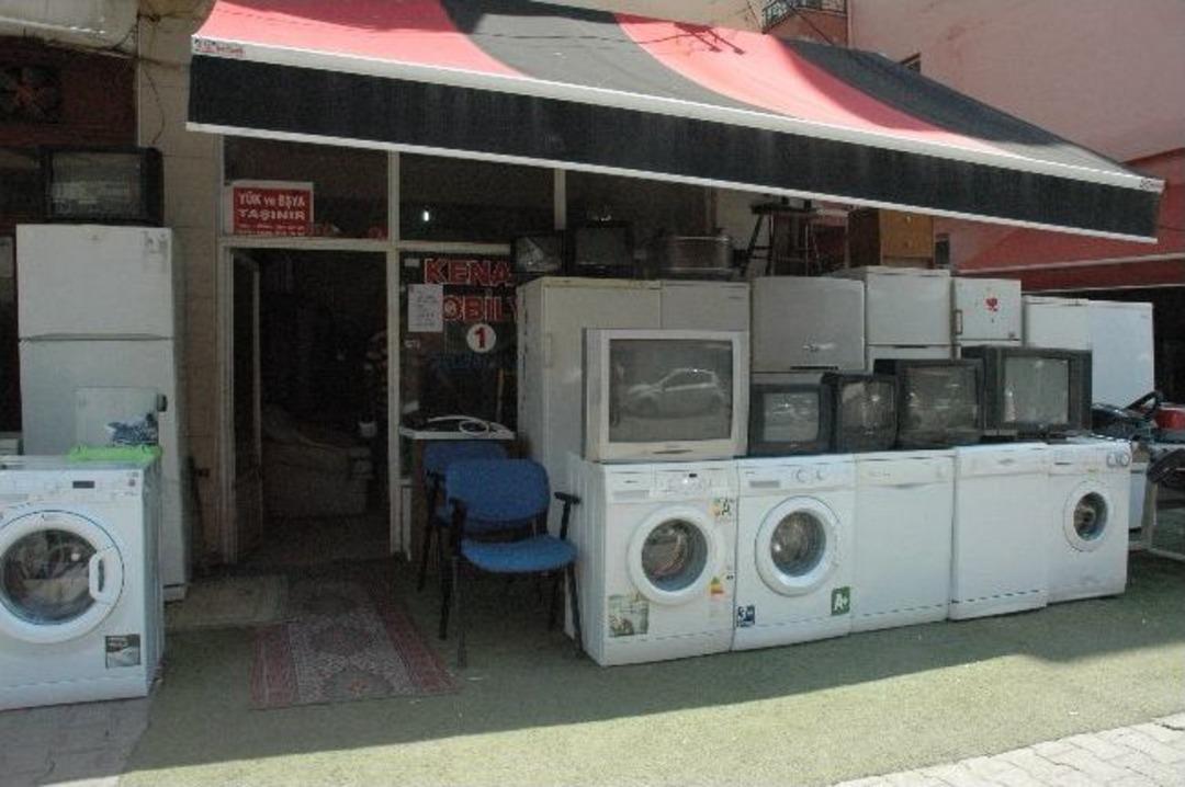 Madde Bağımlıları Esnafı Canından Bezdirdi