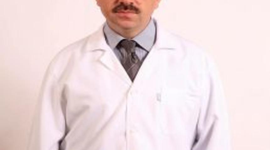 İftarda Hızlı Yenen Yağlı Ve Tuzlu Yemekler Kalp Krizine Neden Olabilir