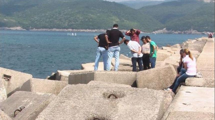 Dalgalara Kapılan Gencin Cesedine 6 G&uuml;n Sonra Ulaşıldı