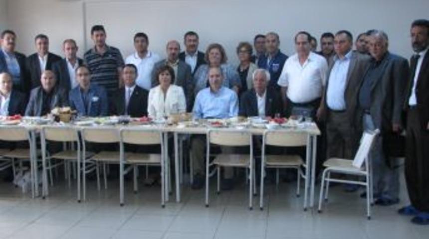 İstanbul'dan Gelip Kars, Ardahan Ve Iğdır'ı Ziyaret Ettiler