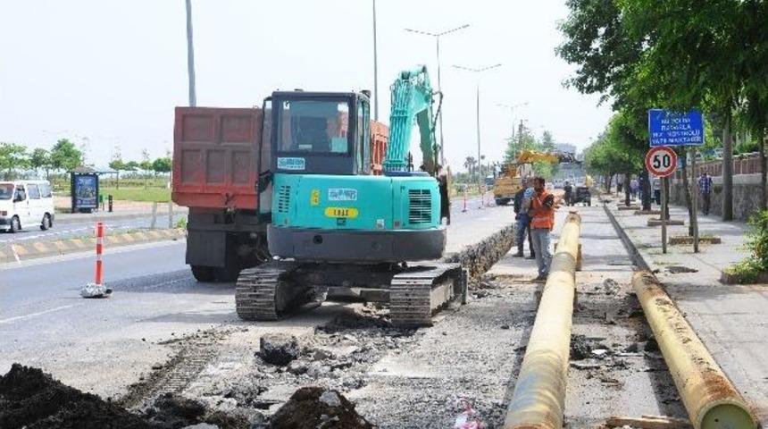 Başkan G&uuml;mr&uuml;k&ccedil;&uuml;oğlu Doğalgaz &Ccedil;alışmalarını Değerlendirdi
